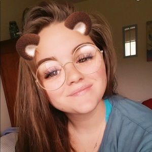 Meet your Posher, Cathryn